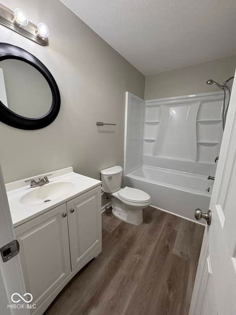 Photo of 144 Meadow Glen Drive, Avon, IN
