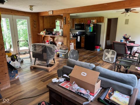 Photo of 915 W Lakeview Drive, Nineveh, IN