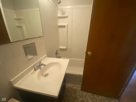 Photo of 1425 N Bolton Avenue, Indianapolis, IN
