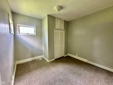 Photo of 8110 S Edwards Avenue, Daleville, IN
