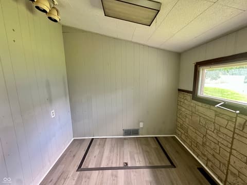 Photo of 8110 S Edwards Avenue, Daleville, IN