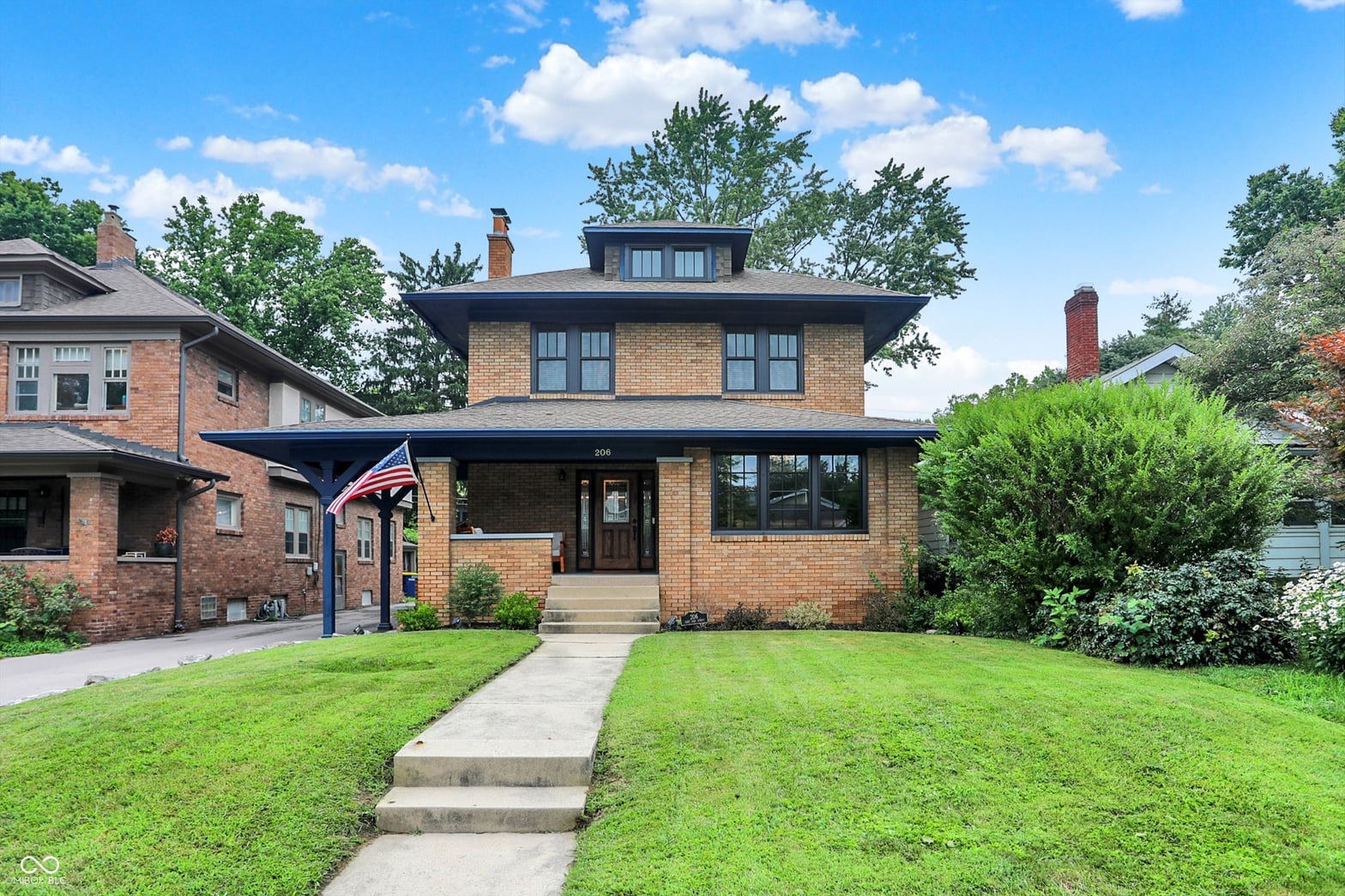 Photo of 206 E 51st Street, Indianapolis, IN