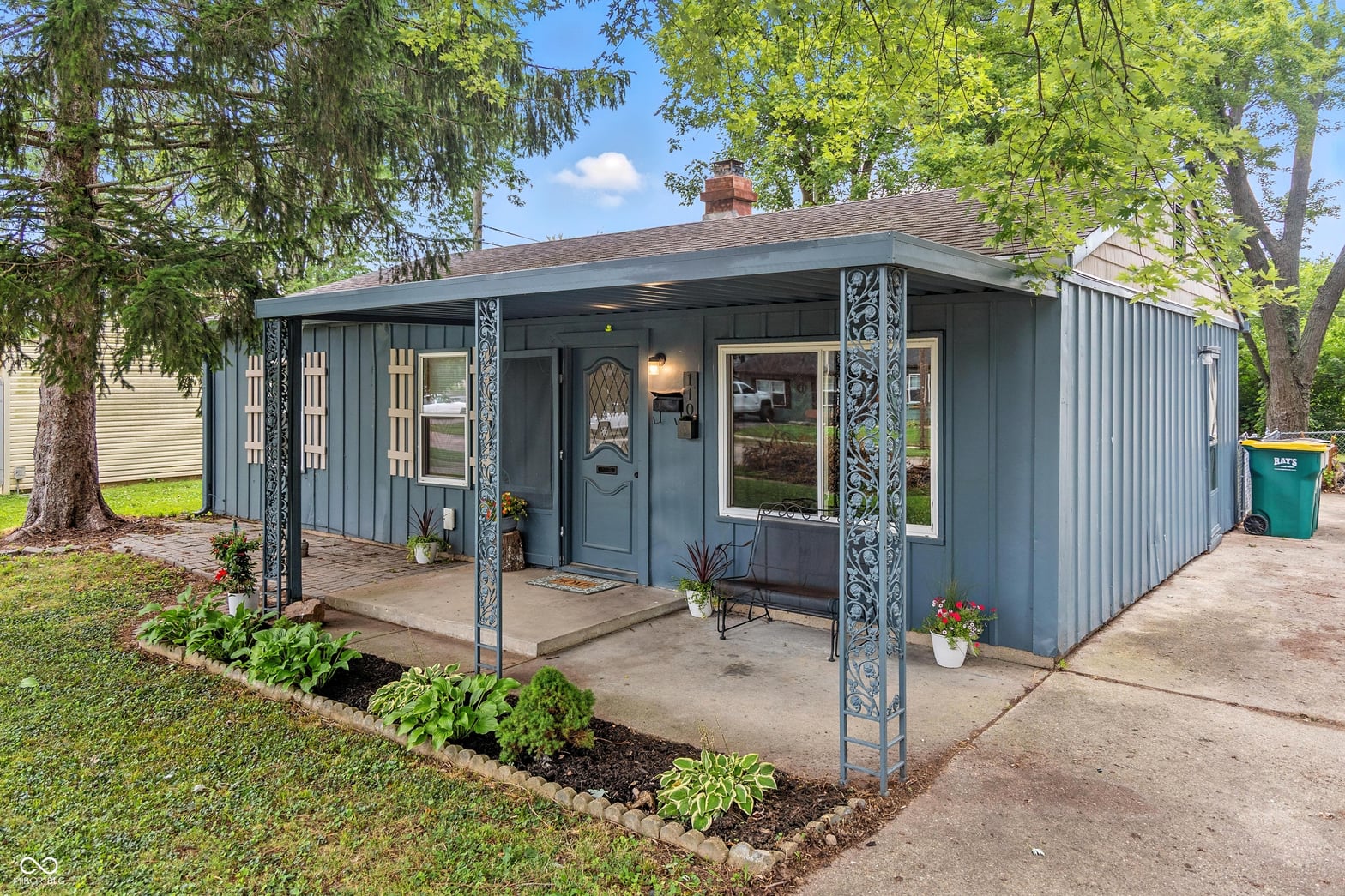 Photo of 110 Jordan Drive, Franklin, IN