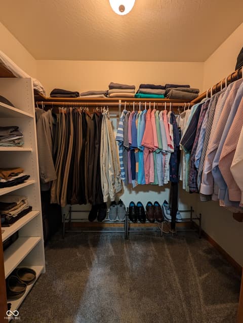 Walk In Closets — 230 Blue Ribbon Court, Rushville, IN
