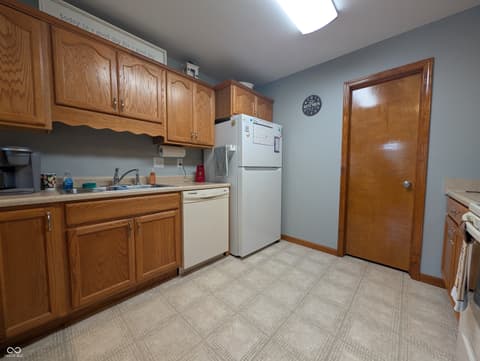Kitchen at 230 Blue Ribbon Court, Rushville, IN