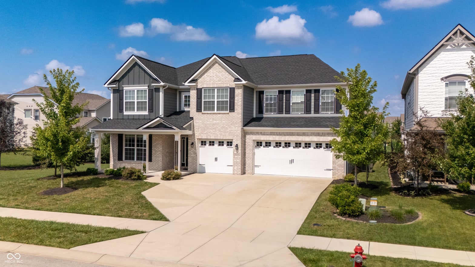 Front exterior at 19256 Scofield Farms Boulevard, Westfield, IN