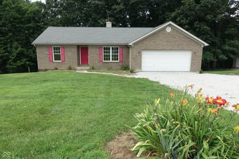 7120 W County Road 700 N