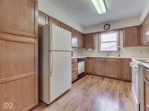 Photo of 6407 Friendship Circle, Indianapolis, IN