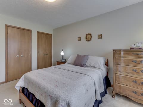 Photo of 6407 Friendship Circle, Indianapolis, IN