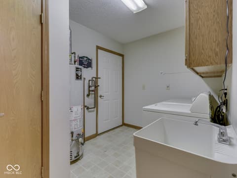 Photo of 6407 Friendship Circle, Indianapolis, IN