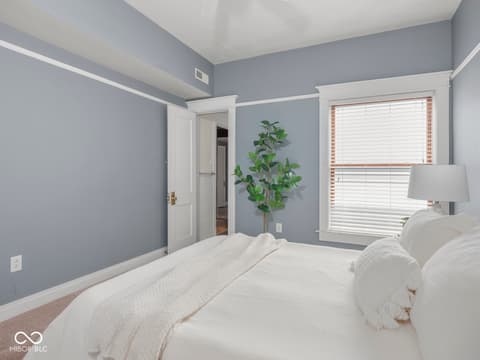 Photo of 2161 N Meridian Street, Indianapolis, IN
