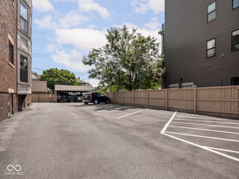 Photo of 2161 N Meridian Street, Indianapolis, IN