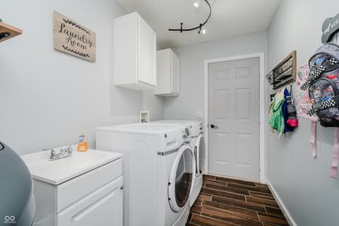 Laundry room at 1060 Frogs Leap, Cicero, IN