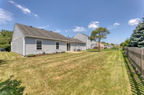 Photo of 11229 Spring Blossom Lane, Fishers, IN