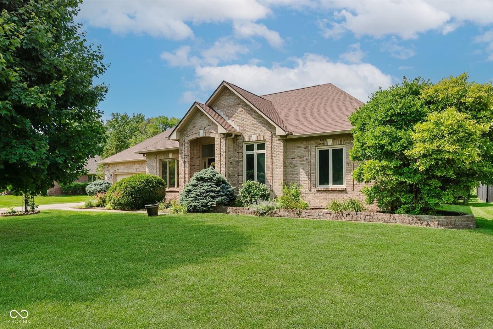 Photo of 324 Abbedale Court, Carmel, IN
