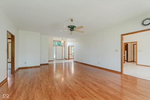 Photo of 324 Abbedale Court, Carmel, IN