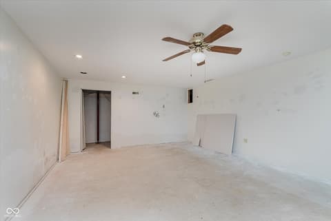 Photo of 324 Abbedale Court, Carmel, IN