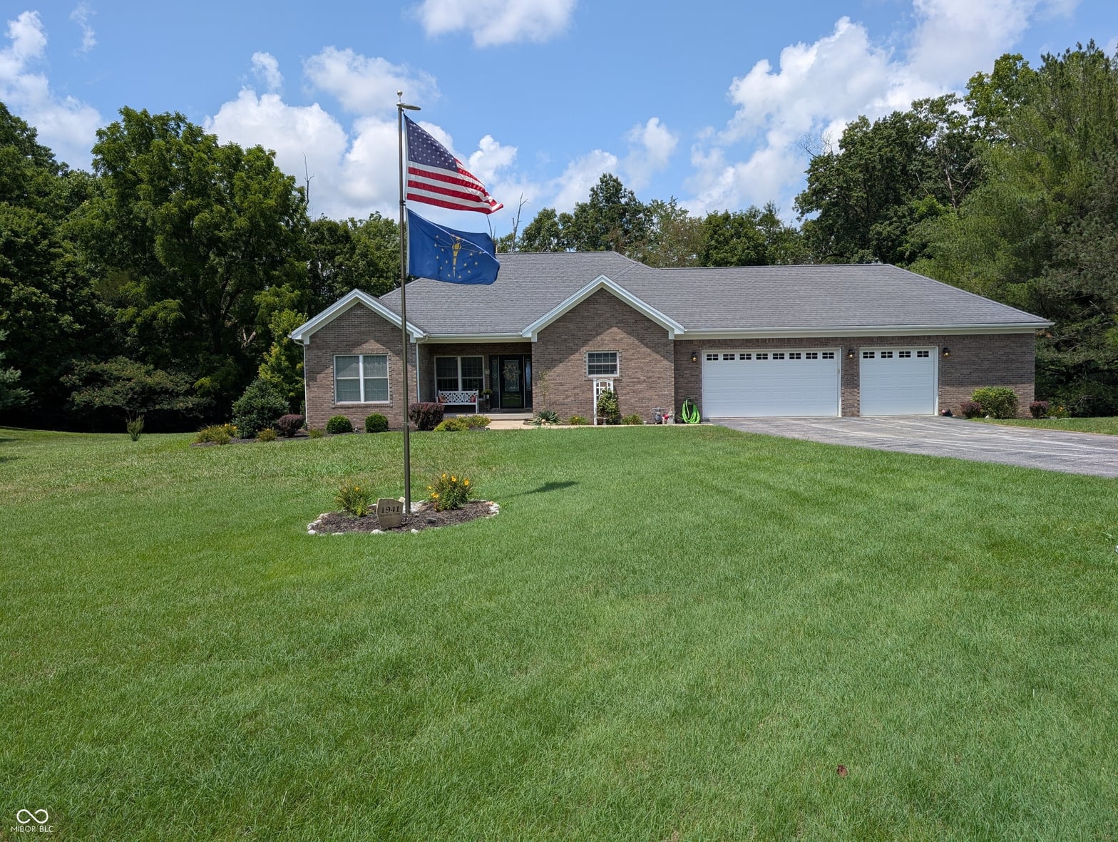 Front exterior at 1941 Aquarius Drive NW, Corydon, IN
