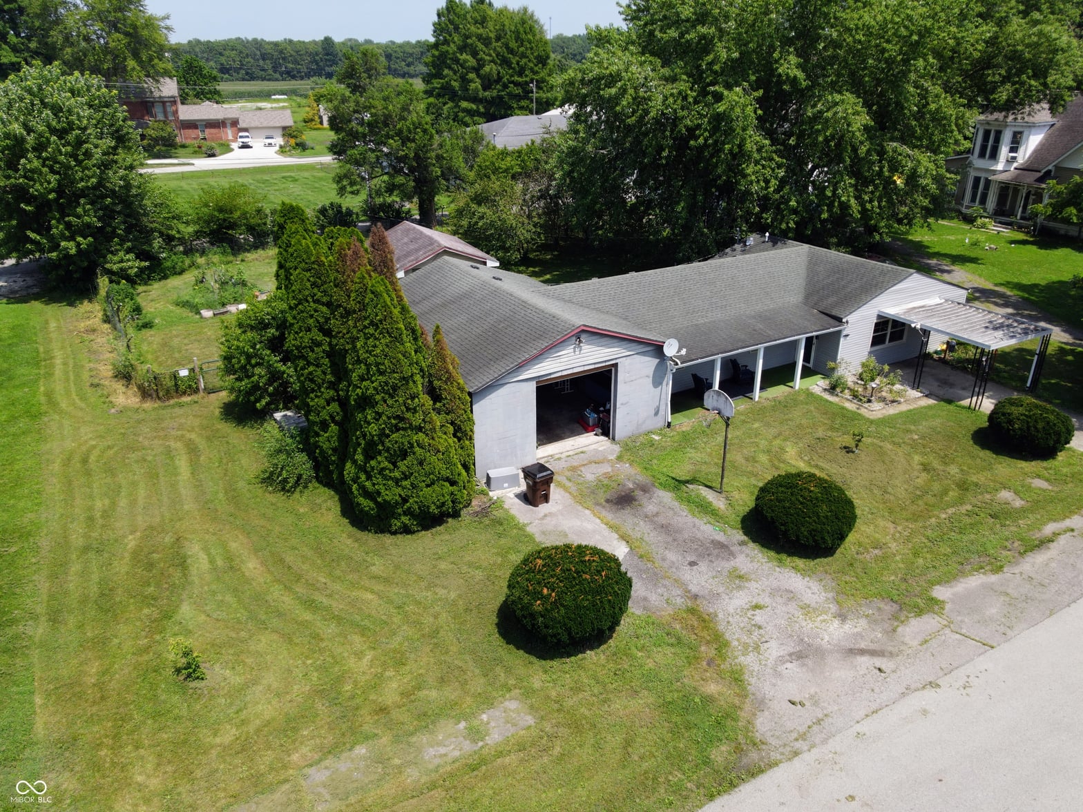 Photo of 107 Poplar Street, Elizabethtown, IN