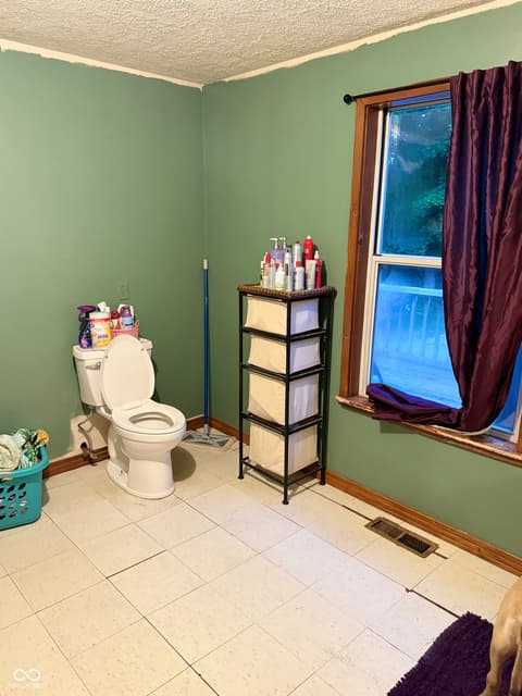 Photo of 11673 State Road 42, Cloverdale, IN