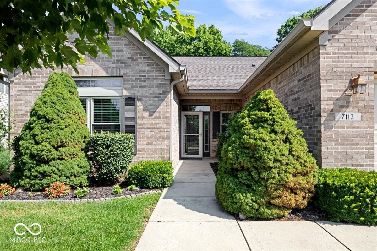 Photo of 7112 Willowleaf Court, Noblesville, IN