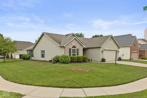 Photo of 13866 River Birch Way, Carmel, IN