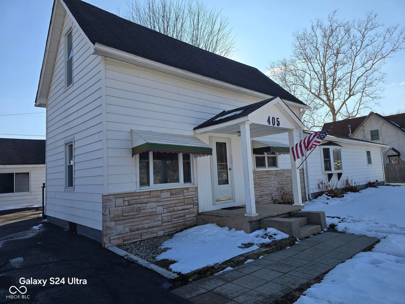 Photo of 405 E Howard Avenue, Arcadia, IN