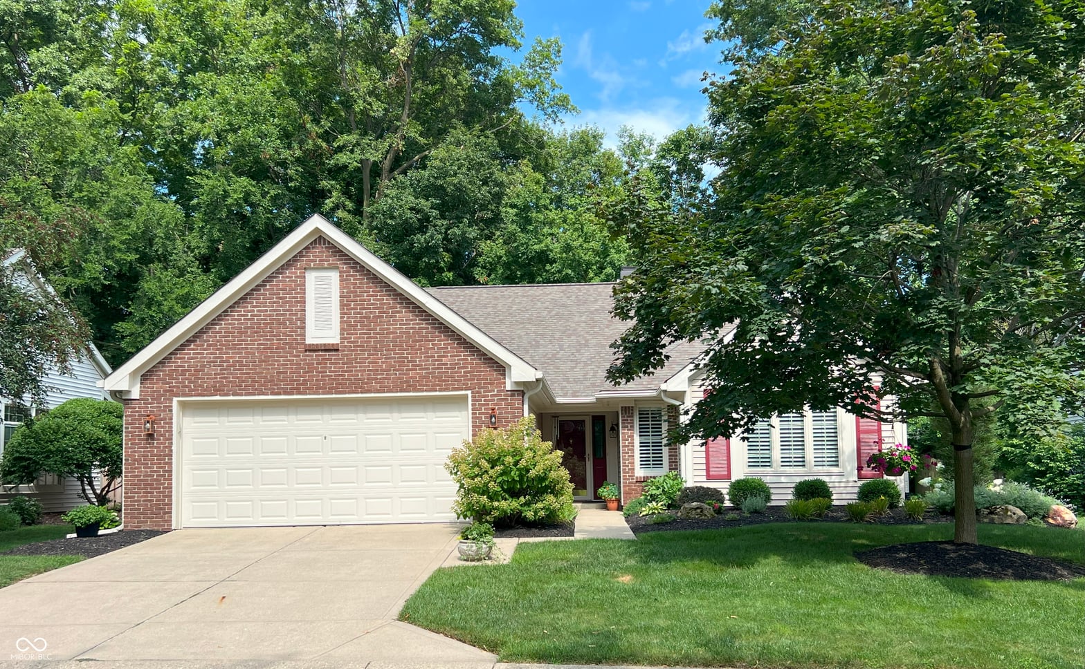 Photo of 11191 Stratford Way, Fishers, IN