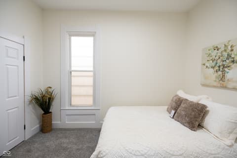Photo of 1305 Lexington Avenue, Indianapolis, IN