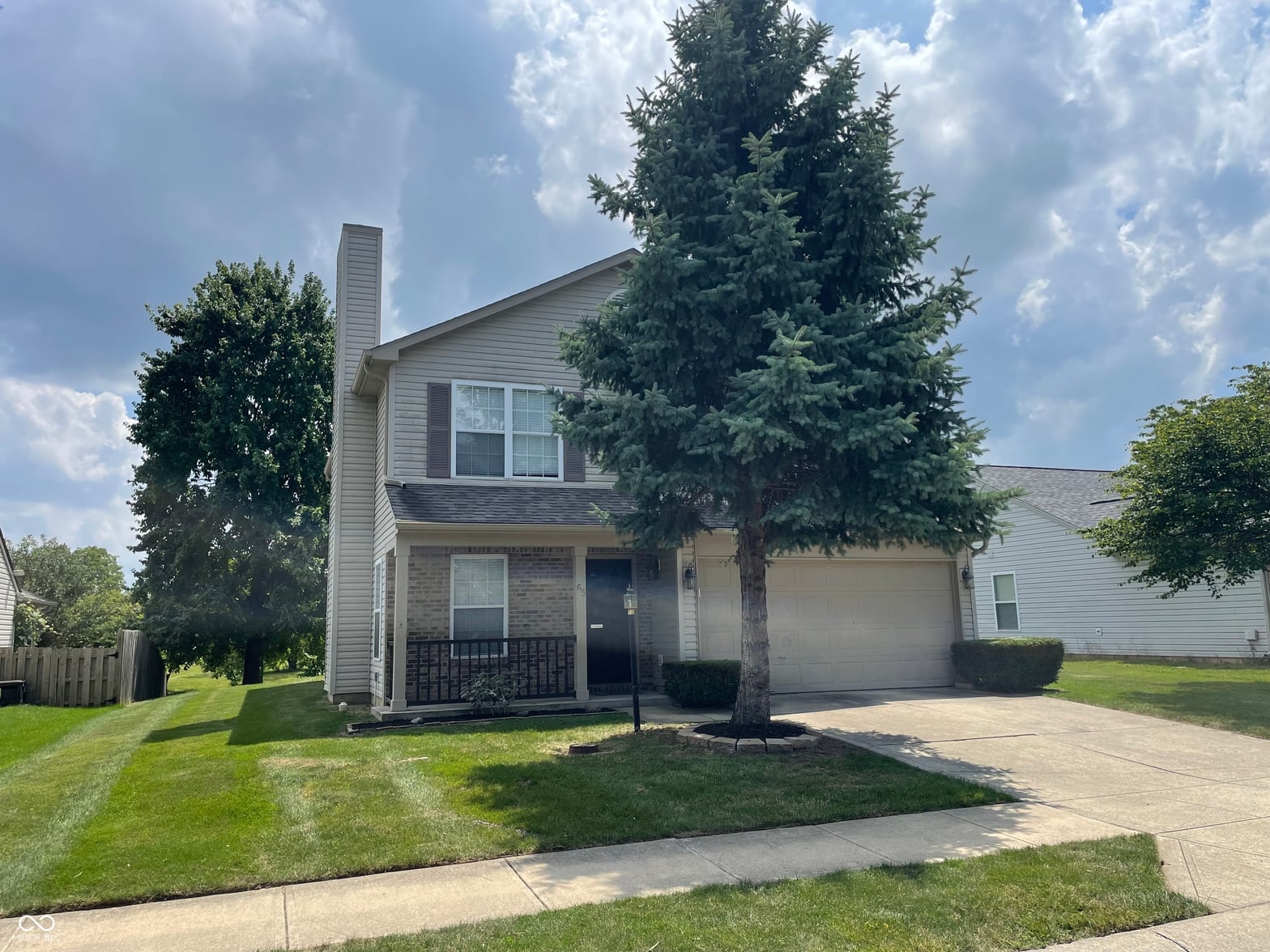 Photo of 65 E Pine Ridge Drive, Westfield, IN