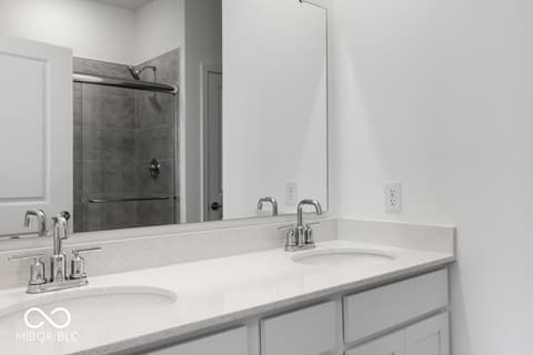 Photo of 1207 Authentic Lane, Indianapolis, IN