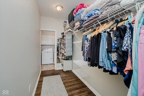 Photo of 11225 Red Fox Run, Fishers, IN