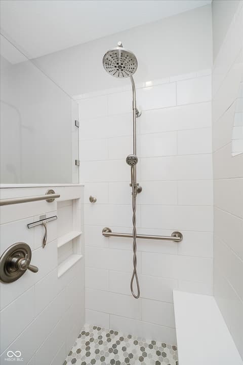 Photo of 11225 Red Fox Run, Fishers, IN