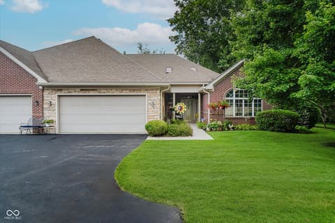 Photo of 11225 Red Fox Run, Fishers, IN