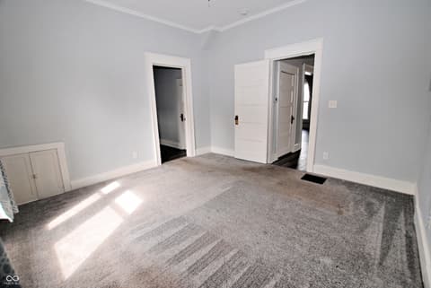Photo of 990 E Washington Street, Martinsville, IN