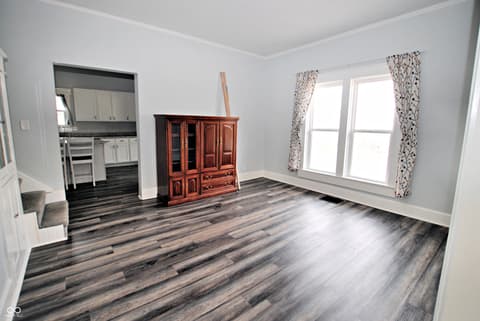 Photo of 990 E Washington Street, Martinsville, IN