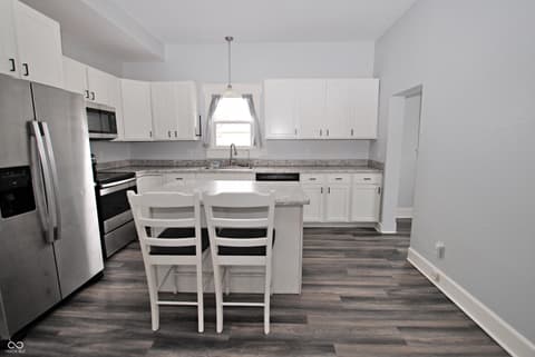Photo of 990 E Washington Street, Martinsville, IN