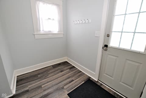 Photo of 990 E Washington Street, Martinsville, IN