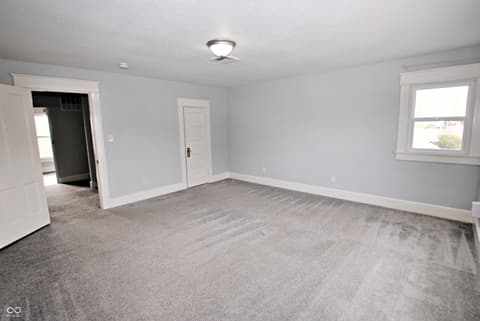 Photo of 990 E Washington Street, Martinsville, IN