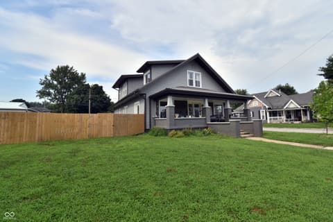Photo of 990 E Washington Street, Martinsville, IN