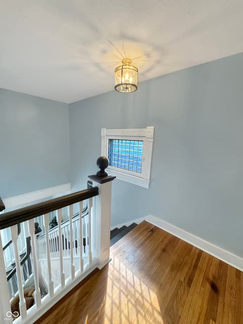 Hallway at 460 E Harrison Street, Martinsville, IN