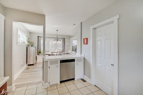Photo of 611 E 30th Street, Indianapolis, IN