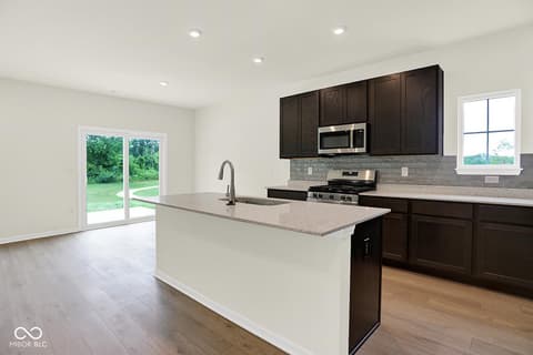 Photo of 5758 Greenbrier Court, Brownsburg, IN