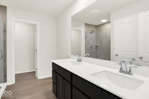 Photo of 5758 Greenbrier Court, Brownsburg, IN