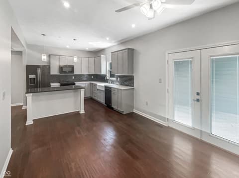 Photo of 1463 Pippin Court, Avon, IN