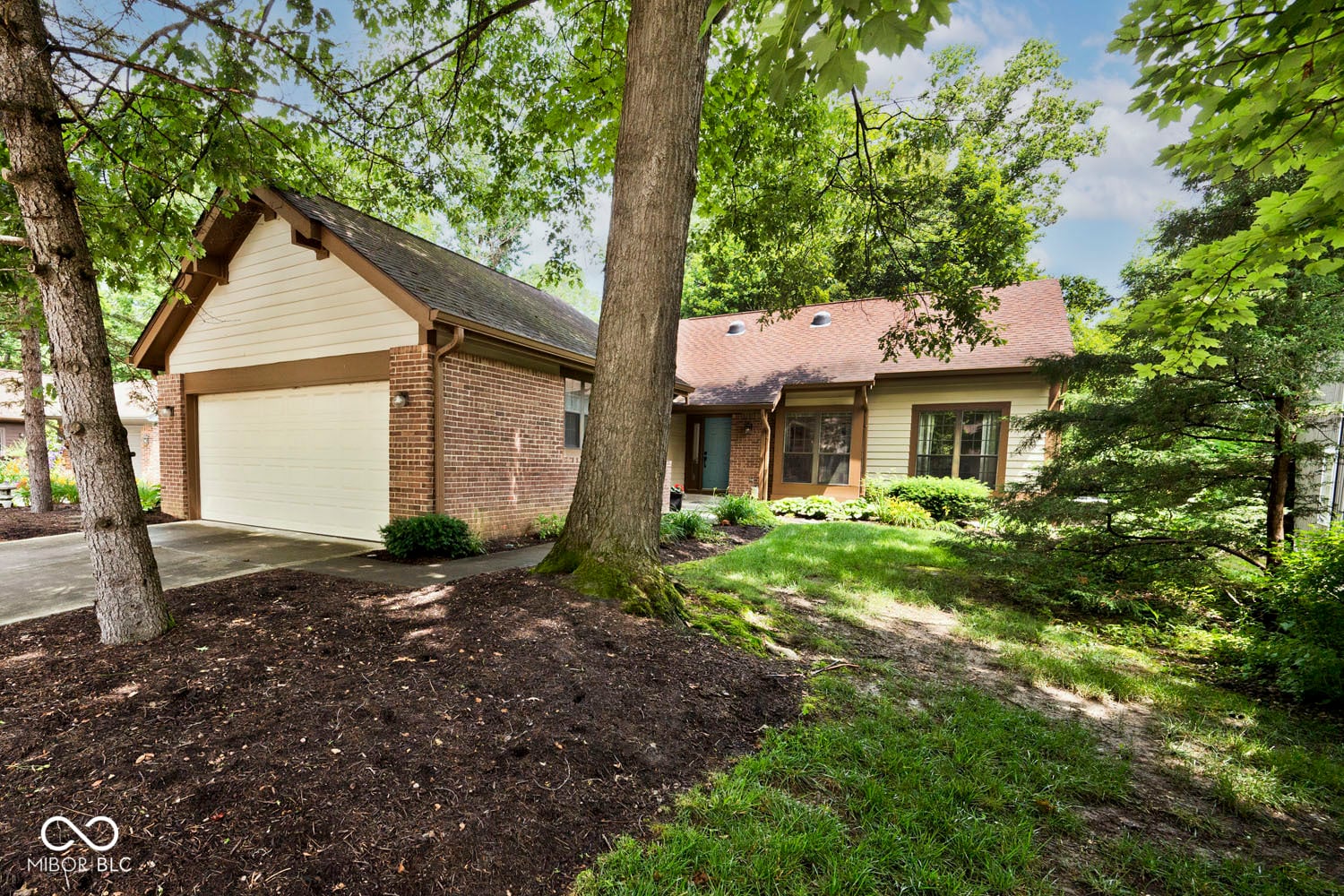 Photo of 5240 Windridge Drive, Indianapolis, IN