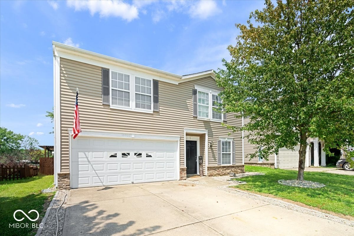 Photo of 10935 Mansfield Way, Ingalls, IN
