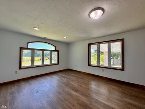 Photo of 11943 Hopkins Lane, Loogootee, IN