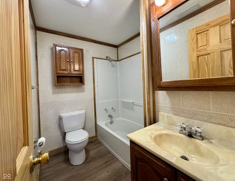 Photo of 11943 Hopkins Lane, Loogootee, IN