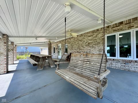 Photo of 11943 Hopkins Lane, Loogootee, IN